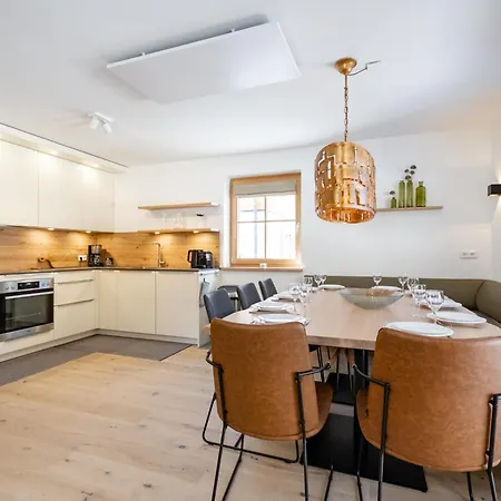 Steier Huette S * Donnersbachwald