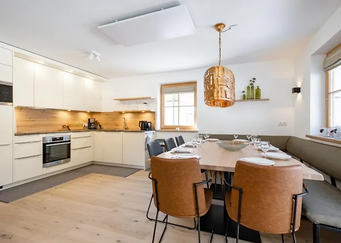 Steier Huette S * Donnersbachwald